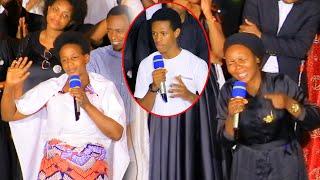 Joselyne AKOZE AMATEKA  MURI WORSHIP YA NYARUGENGEIMPAMVU Z'IBIFATIKA - Imyaka 5 ntegereje URUBYARO