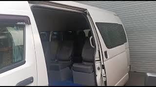 TOYOTA HIACE HIROOF AUTO 14 SEATER