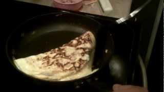 HOW TO MAKE A 3- EGG OMELETTE : THEMOWERMEDIC1 STYLE