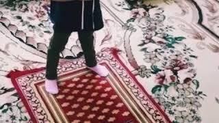 best video forever.Little cute Rassian baby say prayer and Giving message to all Muslim