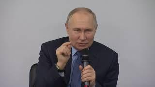 Владимир Путин выступил против использования материнского капитала на покупку автомобиля