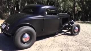 Legendary Lars 1934 Ford Running engine