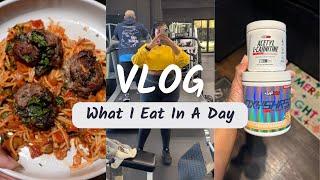 Down 100 lbs. Naturally| What I Eat In A Day as a Gym Girlie| vlogmas but with fit content ep. 12