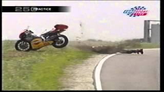 Jamie Robinson - 250cc Practice Crash - Phillip Island 2000