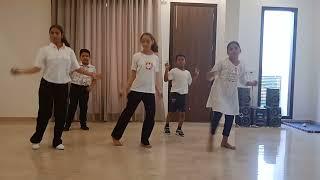 GALLAN GOODIYAAN/DANCE STEPS/LET'S MOVE WITH RENU #dance #gallangoodiyaan