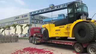 42 ton forklift #42tonforklift #heavyforklift #40tonforklift #dieselforklift #forklift