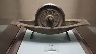 Chinese medicine pounding pestle and iron grinding boat