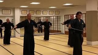 Mugai Ryu Iaido Training: Kihon Ni - 無外流居合稽古基本二