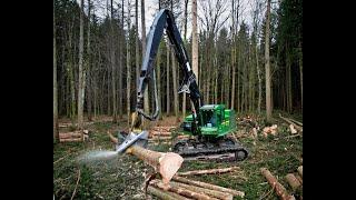 4K| John Deere 909KH *American machine* • Big Harvester • big trees • Starkholz • Loggingvideo