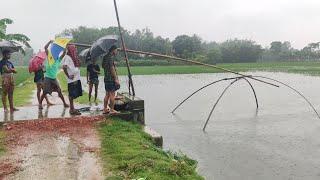 Amazing rainy day fishing video | Catching fish in flood water | Best village fishing