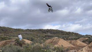 Riding Crazy Motocross Track (BIG JUMPS)