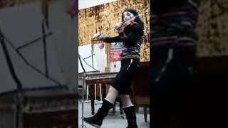 Можно еще быстрее?Это видео из 2009 когда работала в фольклорном ансамбле))