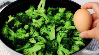 SO DELICIOUS! I want to make this every day! A Simple Broccoli and Eggs Recipe