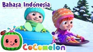 Lagu Musim Dingin | CoComelon Bahasa Indonesia - Lagu Anak Anak