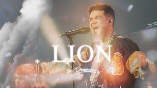 León - Su Presencia (Lion - Elevation Worship) - Español | Música Cristiana