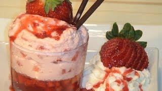 Vasitos de crema y gelatina con fresas - La Cocina de Loli Domínguez. Loli Domínguez