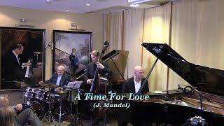 A Time For Love  -- Frankfurt Jazz Trio zu Gast bei Steinway & Sons