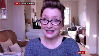 Lesley Manville Magpie Murders & The Crown  interview [ subtitled ]