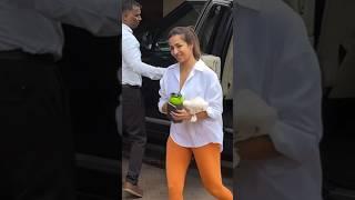 Malaika Arora Heads to Her Apartment at Bandra After Yoga Session