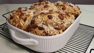 Rich aromatic pie with almond fudge 