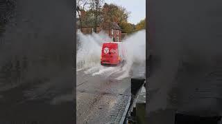 DPD DRIVER LATE 4 THE MISSES !!! LMAO !! Rufford Ford