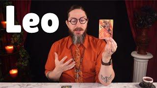 LEO - “URGENT MESSAGE! Things Are NOT What They Seem!” Bonus Tarot Reading ASMR