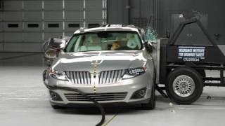 2009 Lincoln MKS side IIHS crash test