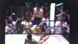 Dicky Eklund ward knocks down Sugar Ray Leonard the fighter real !!!