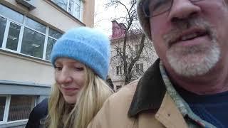 We crashed a party in Minsk | Lee Harvey Oswald apartment | Victory Square | Karl Marx street | Date