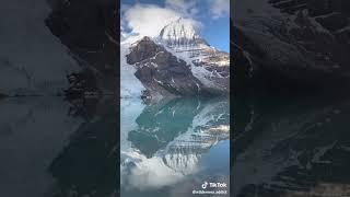 Just a few reasons why you need to visit Mount Robson in British Columbia #Canada