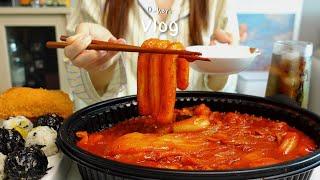 vlog 고추장버터 솥밥과 귀여운 메론 토끼식빵 만드는 일상. 두찜 실비한우곱찜닭, 바나나 푸딩, 가지튀김 냉소바