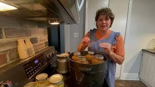 CANNING APPLE SAUCE