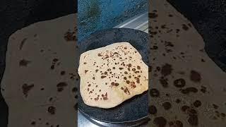 square paratha Recipe #shorts #cookwithparul #cookwithnisha #nishamadhulika #hebberskitchen #cookin