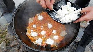 РЫБА ПО-ГРЕЧЕСКИ В КАЗАНЕ НА КОСТРЕ