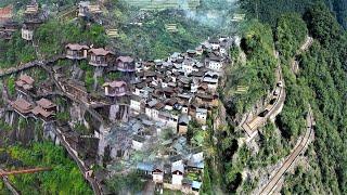 Village on the cliff | Amazing Chinese natural landscape | The Ancient Natural Power