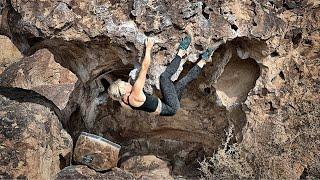 Bishop Bouldering: The Fang [V4] Short Girl Beta with Spinal Fusion