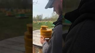 Как перерабатываются сотовые рамки #мед #карелия #пасека #ферма