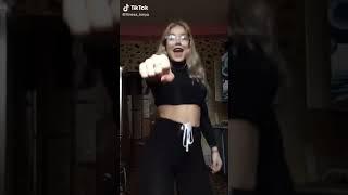 Belarusian girl Night routine. Nakeed girls in Periscope. Голые девушки в Periscope TV