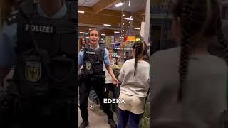 Die Polizei während der Arbeit  #shorts