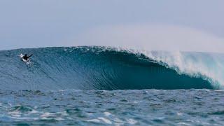 THE BARRELS, BEATDOWNS AND PERFECTION SURFING ONE MEATY RIGHT IN THE MENTAWAI!