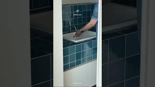 Bathroom  요즘처럼 무더운 날씨에 보면 시원해지는청량한 느낌을 담은 파우더룸  #욕실인테리어 #욕실타일 #파우더룸 #모자이크타일