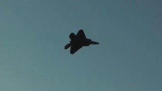 USAF F-22Raptor Aerobatic Flight Seoul Airshow20151024