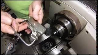 Setting lathe tools on center