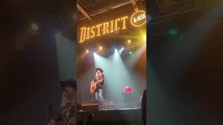 "Nine Bucks An Hour" live in Wyandotte, Michigan (opening for John Corabi) - CHARLIE BONNET III