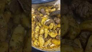 Steak and Potatoes in a Pan | Recipe Ideas