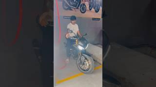 MALLI KOTTA BIKEKONTUNNA️ #telugu #motovlog #teluguvlogs #shorts #telugucomedy #biker #ytshorts