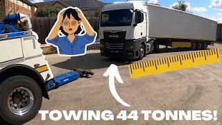 RECOVERY & TOW OF 44 TONNE ARTIC TRUCK!