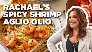 Rachael Ray Makes Spicy Shrimp Aglio Olio | Food Network