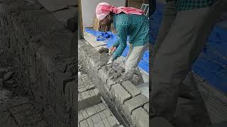 how to maintain mortar thickness and level on brick work #bricks #brickwork #trending #construction