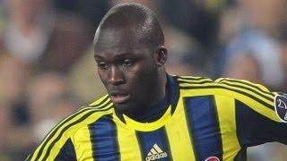 Moussa Sow hits a SCREAMER for Fenerbahce